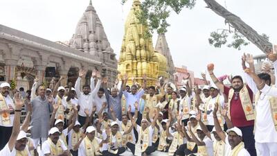 Prime Minister Narendra Modi’s birthday celebrations at Kashi Vishwanath temple in Varanasi. (HT PHOTO)