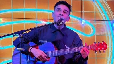 Anuv Jain launched the 9th single Mazaak, based on his life. Anuv Jain launched the 9th single Mazaak, based on his life.