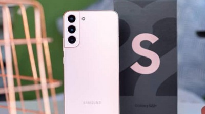 Samsung smartphones are available at up to 57% off under this offer (Representative Image) Samsung smartphones are available at up to 57% off under this offer (Representative Image)