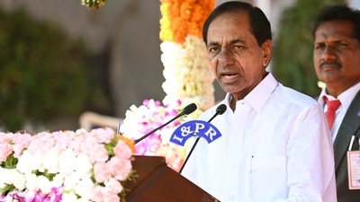 On the occasion of Telangana National Unity Day, CM K Chandrashekar Rao hoisted the national flag in Hyderabad. (Source: TRS/Twitter)