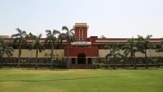 DU recruitment 2022: 69 Assistant Professors posts in Hindu College on offer