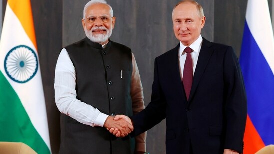 PM Modi told Russian President Vladimir Putin that today's era is not of war.&nbsp;