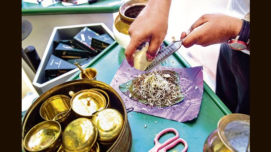 The idea for the cheese-stuffed paan at The Paan Story, Mumbai, came from owner Naushad Shaikh’s daughter, Adeeba, 7. They conducted many trials to get the recipe right, Shaikh says. (Pratik Chorge / HT Photo)