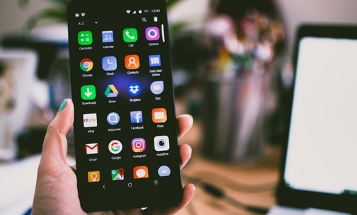 Xiaomi 5.5-inch mobile(https://www.pexels.com/)