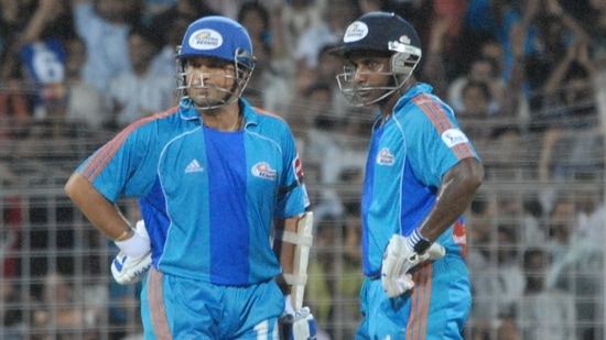 Former Mumbai Indians (MI) batters Sachin Tendulkar and Sanath Jayasuriya(Twitter/mipaltan)