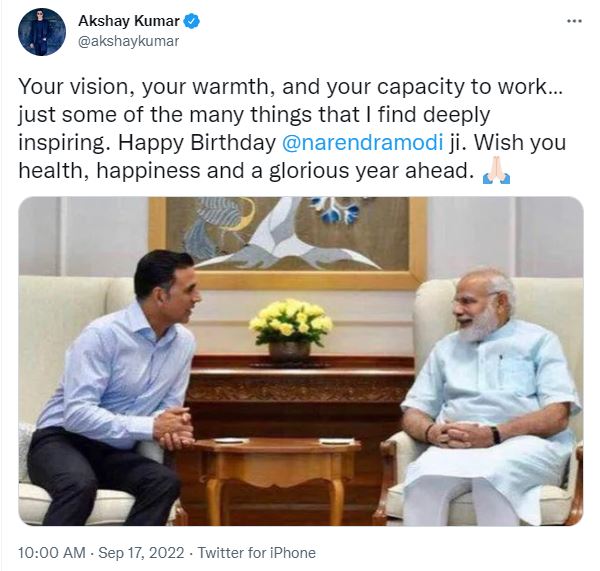 अक्षय कुमार ने बातचीत साझा करते हुए पीएम के साथ अपनी एक पुरानी तस्वीर पोस्ट की।