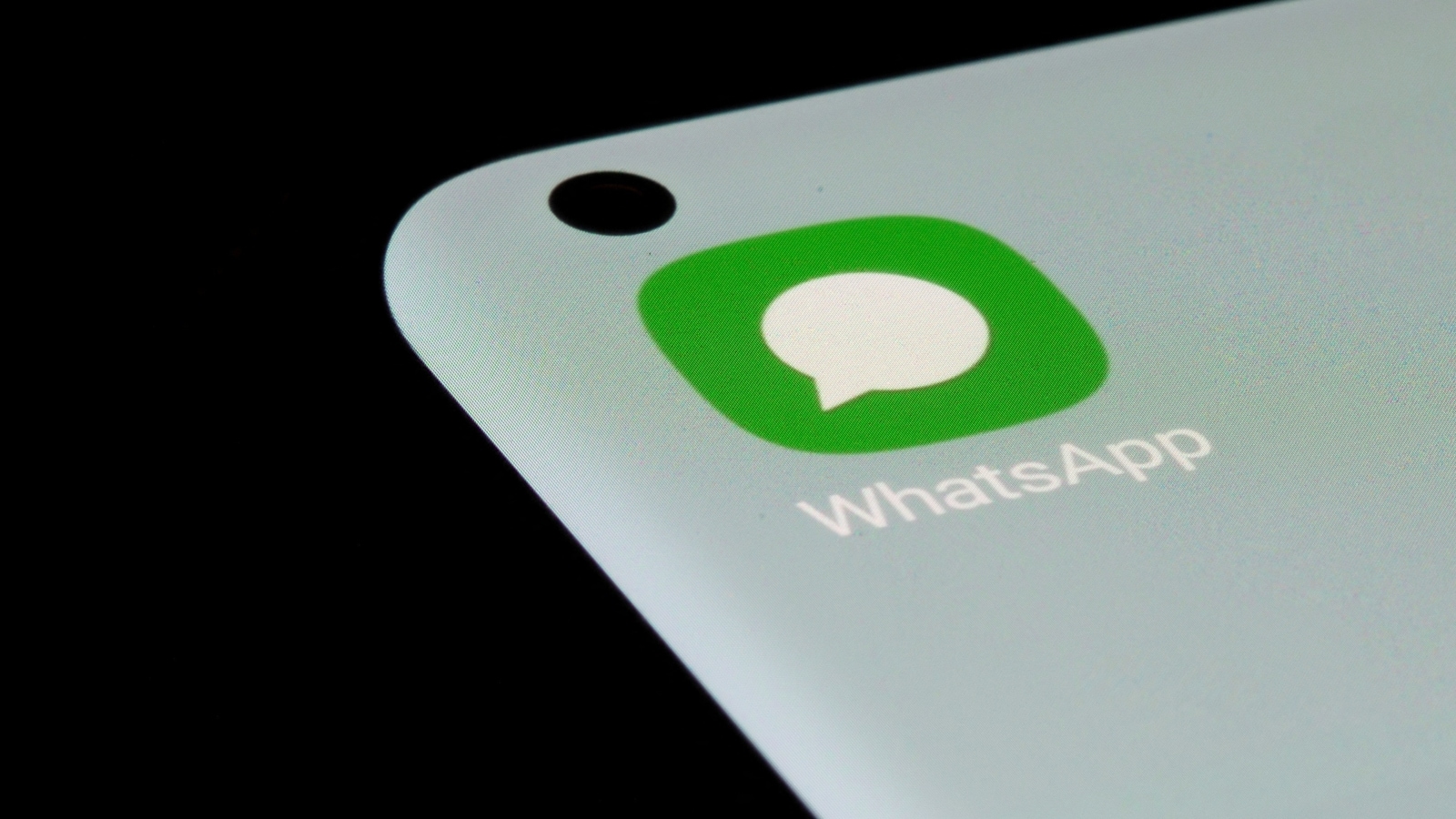 WhatsApp working on a feature to allow users edit sent messages: Report