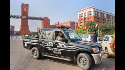 Police maintaining vigil outside Chandigarh University campus in Gharuan amid students’ protest. (PTI) Police maintaining vigil outside Chandigarh University campus in Gharuan amid students’ protest. (PTI)