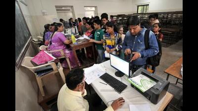 After the completion of three regular rounds and two special rounds of FYJC admissions 40,076 seats are vacant in Pune and Pimpri-Chinchwad (HT FILE PHOTO) After the completion of three regular rounds and two special rounds of FYJC admissions 40,076 seats are vacant in Pune and Pimpri-Chinchwad (HT FILE PHOTO)