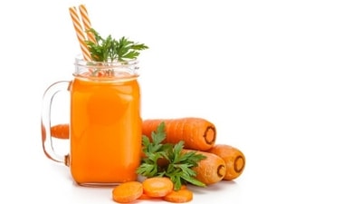 Carrot juice is loaded with calcium, Vitamin A, sodium, potassium, magnesium, Vitamin B, Vitamin C, Vitamin D, Vitamin e and Vitamin K. (Unsplash)