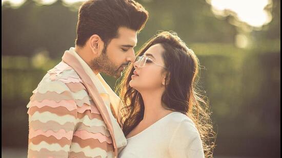Tejasswi Prakash and Karan Kundrra met on Bigg Boss 15 and are one of the most popular celebrity couples.
