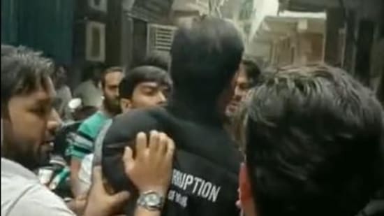 Video grab of the incident at Jamia Nagar. (ANI Twitter)