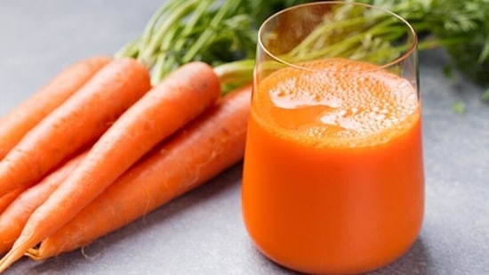 Carrot juice provides the right mix of nutrients for the body and helps in making it healthier.(Unsplash)