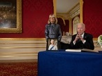 US First Lady Jill Biden (L) looks on as US President Joe Biden speaks after signing a book of condolence at Lancaster House in London, following the death of Queen Elizabeth II on September 8.(AFP) US First Lady Jill Biden (L) looks on as US President Joe Biden speaks after signing a book of condolence at Lancaster House in London, following the death of Queen Elizabeth II on September 8.(AFP)