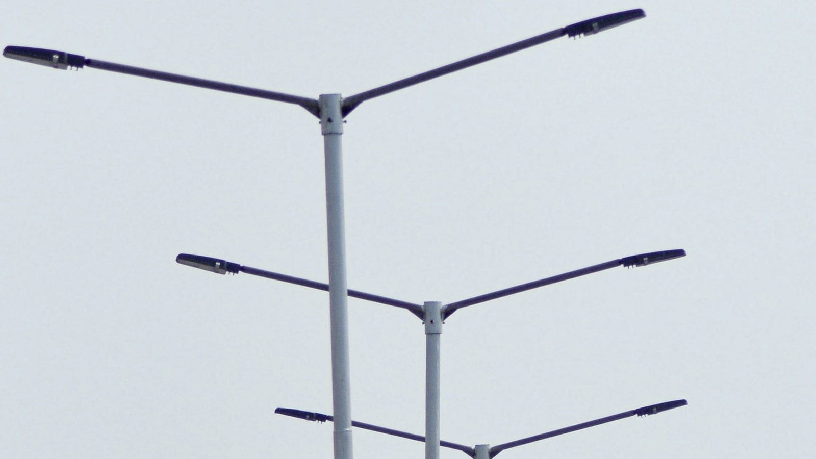 Bengaluru street lights to turn smart and intelligent Report