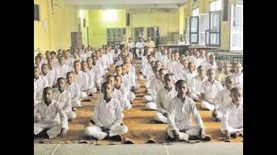 The DIOS missive dated September 16, a copy of which is with HT, also has attached a letter of secretary, Uttar Pradesh Madhyamik Sanskrit Shiksha Parishad, Lucknow Radha Krishna Tiwari which makes plain that such 100 Sanskrit teachers nominated by the respective DIOSs of all 75 districts (total numbering 7500) would be given similar online training at their respective DIETS. (FILE PHOTO FOR REPRESENTATION) The DIOS missive dated September 16, a copy of which is with HT, also has attached a letter of secretary, Uttar Pradesh Madhyamik Sanskrit Shiksha Parishad, Lucknow Radha Krishna Tiwari which makes plain that such 100 Sanskrit teachers nominated by the respective DIOSs of all 75 districts (total numbering 7500) would be given similar online training at their respective DIETS. (FILE PHOTO FOR REPRESENTATION)