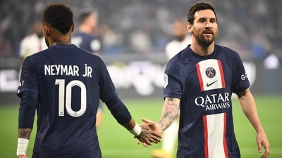 Paris Saint-Germain's Argentine forward Lionel Messi (R) is congratulated by Paris Saint-Germain's Brazilian forward Neymar after scoring a goal during the French L1 Paris Saint-Germain's Argentine forward Lionel Messi (R) is congratulated by Paris Saint-Germain's Brazilian forward Neymar after scoring a goal during the French L1 