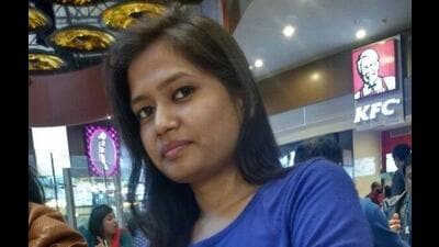The husband of the deceased woman, Priyanka Rawat (in picture) was among three persons arrested for last week’s murder of a woman outside Panvel railway station. (HT PHOTO) The husband of the deceased woman, Priyanka Rawat (in picture) was among three persons arrested for last week’s murder of a woman outside Panvel railway station. (HT PHOTO)