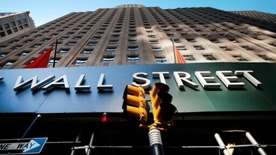 Wall Street remains focused on inflation and the Federal Reserve's attempt to lower prices by aggressively raising interest rates. (AP file photo) Wall Street remains focused on inflation and the Federal Reserve's attempt to lower prices by aggressively raising interest rates. (AP file photo)