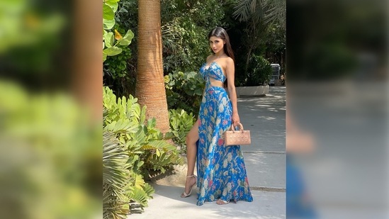 Mouni Roy's outfit is from the 'Pop 2.0 Resort' collection of designer Sonaakshi Raaj.(Instagram/@imouniroy)