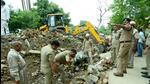 Rescue operation underway at Sector 21 in Noida on Tuesday. (Sunil Ghosh/ HT) Rescue operation underway at Sector 21 in Noida on Tuesday. (Sunil Ghosh/ HT)