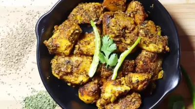 Arbi Methi Masala Dry: The two main ingredients of this dish are taro roots and fenugreek. It doesn't take much time to cook and can be accompanied by Indian flatbreads and roti’s or rice. The other ingredients required are oil, green chillies, carom seeds, coriander powder, red chilli powder, garam masala, lemon juice, amchur powder, asafoetida, and salt as per your taste. (Instagram/@way2_soul) Arbi Methi Masala Dry: The two main ingredients of this dish are taro roots and fenugreek. It doesn't take much time to cook and can be accompanied by Indian flatbreads and roti’s or rice. The other ingredients required are oil, green chillies, carom seeds, coriander powder, red chilli powder, garam masala, lemon juice, amchur powder, asafoetida, and salt as per your taste. (Instagram/@way2_soul)