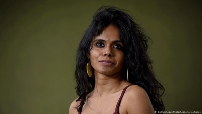 Meena Kandsamy has won the German PEN Center's Hermann Kesten Prize. (Guillem Lopez/Photoshot/picture alliance) Meena Kandsamy has won the German PEN Center's Hermann Kesten Prize. (Guillem Lopez/Photoshot/picture alliance)