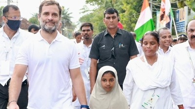 The photo was released on the official Twitter account of the Congress party. The photo was released on the official Twitter account of the Congress party.
