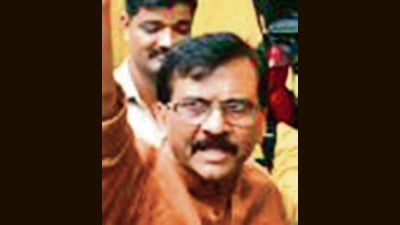 Shiv Sena MP Sanjay Raut outside Arthur Road jail Bhushan Koyande/HT Photo Shiv Sena MP Sanjay Raut outside Arthur Road jail Bhushan Koyande/HT Photo