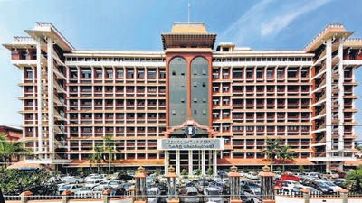 The Kerala high court noted that it was a matter of serious concern that a copy of the top secret communication reached the hands of the accused. (HT Archives) The Kerala high court noted that it was a matter of serious concern that a copy of the top secret communication reached the hands of the accused. (HT Archives)