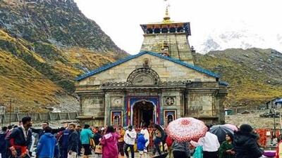 Devotees at the Kedarnath temple in Uttarakhand. (File image) Devotees at the Kedarnath temple in Uttarakhand. (File image)