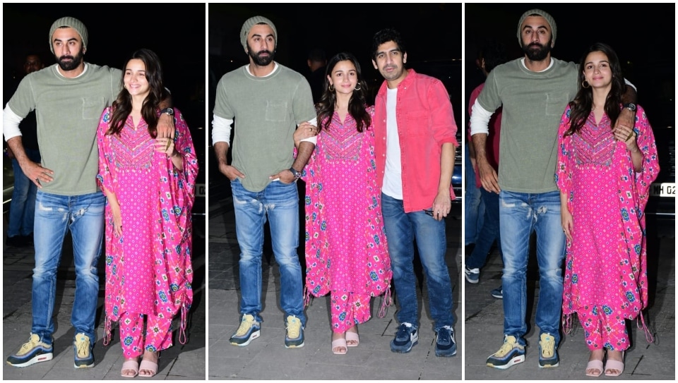 Alia Bhatt with Ranbir Kapoor and Ayan Mukerji.&nbsp;(HT Photo/Varinder Chawla)