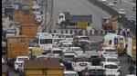 A view of the traffic congestion on the Jaipur-Delhi carriageway on Delhi-Gurgaon Expressway following the closure of one carriageway at Hero Honda Chowk flyover in Gurugram. (Vipin Kumar/HT Photo) A view of the traffic congestion on the Jaipur-Delhi carriageway on Delhi-Gurgaon Expressway following the closure of one carriageway at Hero Honda Chowk flyover in Gurugram. (Vipin Kumar/HT Photo)
