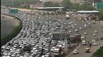Commuters are taking around 45minutes to cross the 4.7kilometre long stretch. ((File Photo by Vipin Kumar| Hindustan Times)) Commuters are taking around 45minutes to cross the 4.7kilometre long stretch. ((File Photo by Vipin Kumar| Hindustan Times))