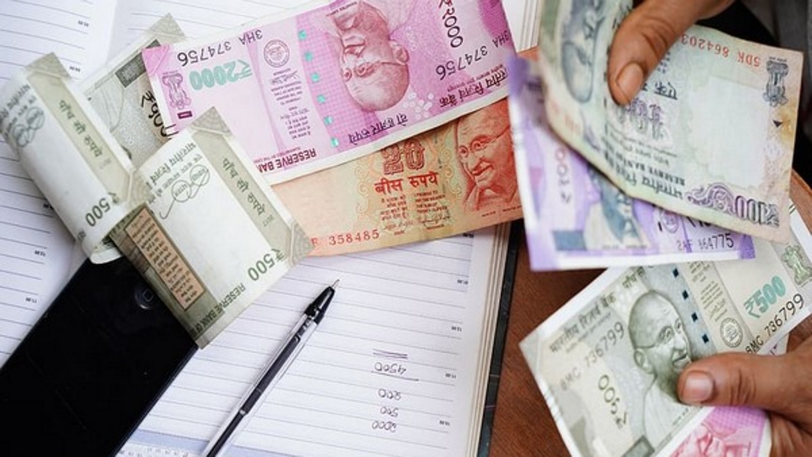 आयकर विभाग ने जद (यू) के एमएलसी से 25 लाख ‘बेहिसाब’ नकदी के स्रोत के बारे में बताने को कहा आयकर विभाग ने जद (यू) के एमएलसी से 25 लाख ‘बेहिसाब’ नकदी के स्रोत के बारे में बताने को कहा