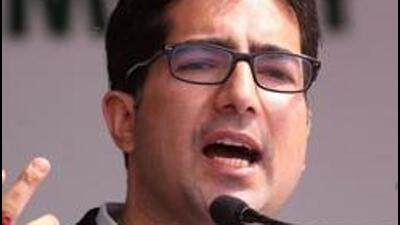 IAS officer Shah Faesal. (REUTERS) IAS officer Shah Faesal. (REUTERS)