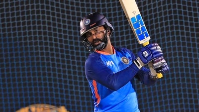 Dinesh Karthik in the nets (ANI) Dinesh Karthik in the nets (ANI)