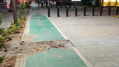 Dug cycle lane in Bengaluru (Twitter/BengaluruBicycleMayor)