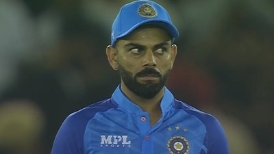 Virat Kohli reacts during India vs Australia 1st T20I on Tuesday. (Twitter (Screengrab))