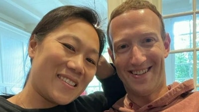 Mark Zuckerberg & Priscilla Chan expecting third child (Instagram) Mark Zuckerberg & Priscilla Chan expecting third child (Instagram)