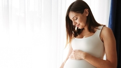 "Before you get pregnant, you may be able to prevent gestational diabetes by losing weight if you're overweight and getting regular physical activity. Don't try to lose weight if you're already pregnant. You'll need to gain some weight—but not too quickly—for your baby to be healthy. Eating too much sugar when you're pregnant may increase your risk of gestational diabetes and pre-eclampsia and increases the risk of your baby becoming overweight later in life," writes nutritionist Karishma Shah in her recent Instagram post. (Freepik) "Before you get pregnant, you may be able to prevent gestational diabetes by losing weight if you're overweight and getting regular physical activity. Don't try to lose weight if you're already pregnant. You'll need to gain some weight—but not too quickly—for your baby to be healthy. Eating too much sugar when you're pregnant may increase your risk of gestational diabetes and pre-eclampsia and increases the risk of your baby becoming overweight later in life," writes nutritionist Karishma Shah in her recent Instagram post. (Freepik)