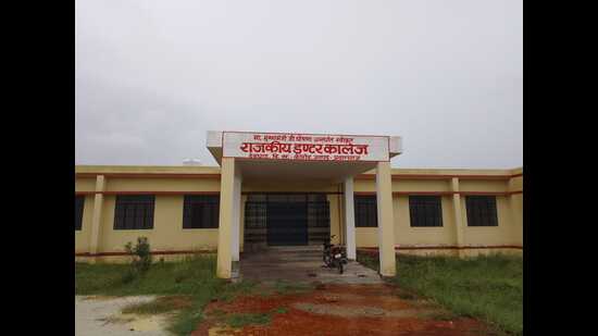 The newly constructed building of the Intermediate college in Devghat, Koraon in Prayagraj (HT PHOTO)