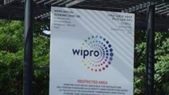 Wipro fires 300 employees for moonlighting(Mint Photo)