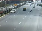 The Ballari road is prone to such accidents as pedestrians are forced to cross the busy road which has no skywalk.(Screengrab of video/Republic World) The Ballari road is prone to such accidents as pedestrians are forced to cross the busy road which has no skywalk.(Screengrab of video/Republic World)