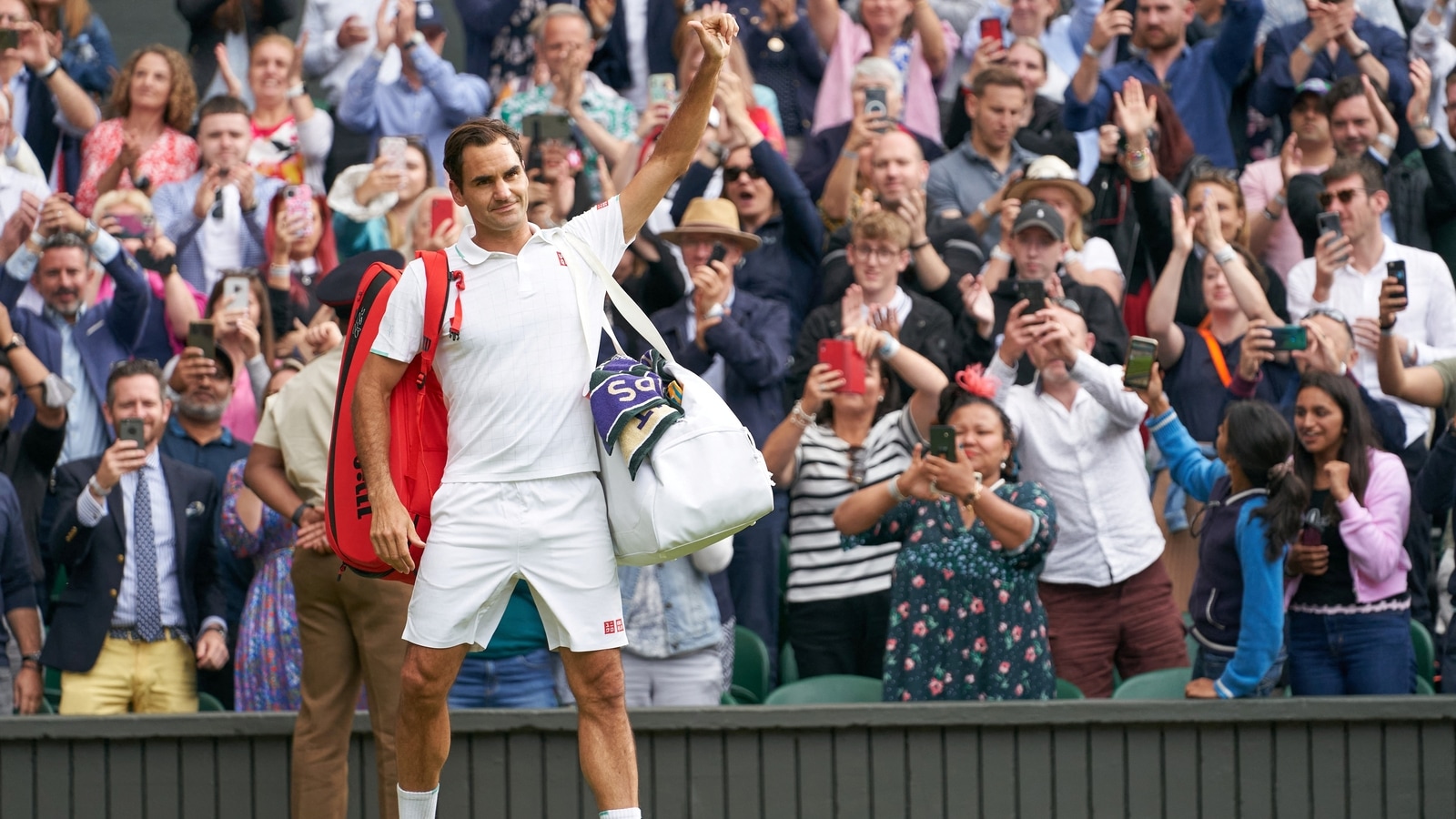 Wimbledon 2021: Roger Federer Delighted To Play In Front Of Passionate  Crowd