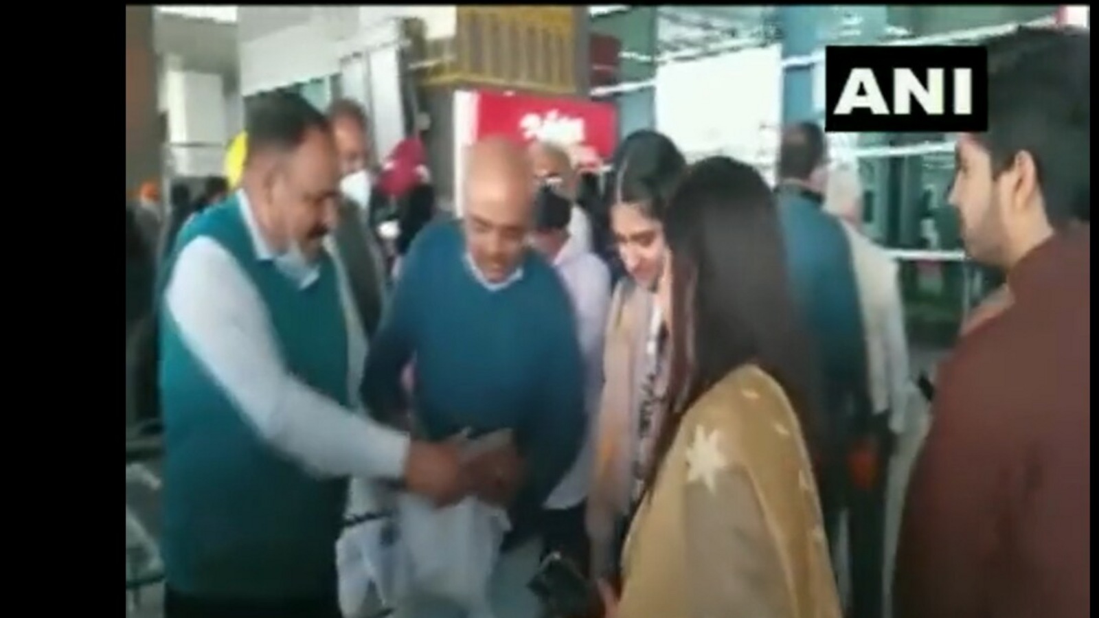 Watch: Tears of joy, sweets for Ukraine-returned student at Delhi airport