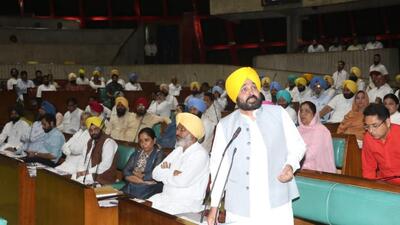 Chief minister Bhagwant Mann announced on Thursday that the special session of the assembly has now been called on September 27 with a revised list of business, including a discussion on the problem of paddy stubble burning. (HT file photo) Chief minister Bhagwant Mann announced on Thursday that the special session of the assembly has now been called on September 27 with a revised list of business, including a discussion on the problem of paddy stubble burning. (HT file photo)