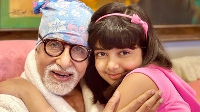 Amitabh Bachchan with his granddaughter Aaradhya.&nbsp;