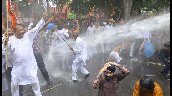 Protest Against AAP’s ‘Op Lotus’ Charge: Punjab BJP Leaders Detained ...