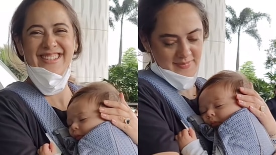 Hazel Keech with son Orion at Mumbai airport. (Viral Bhayani)